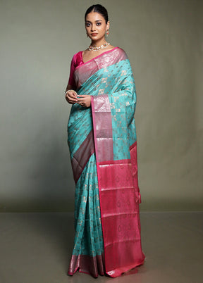 Green Kora Silk Saree With Blouse Piece