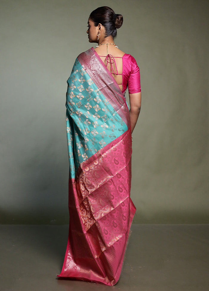 Green Kora Silk Saree With Blouse Piece