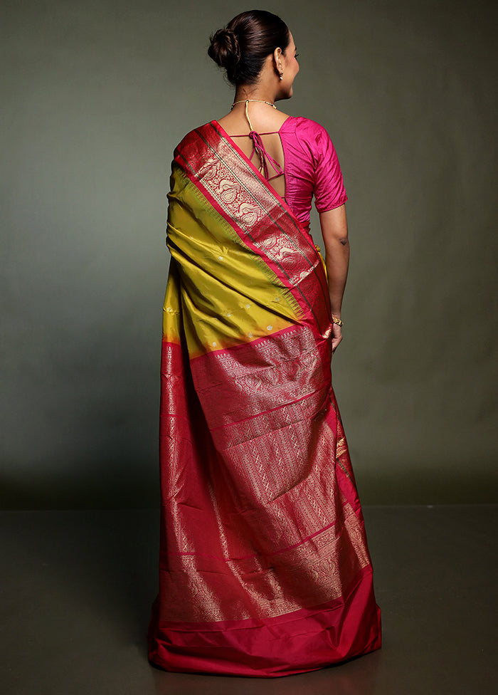 Green Kanjivaram Silk Saree With Blouse Piece