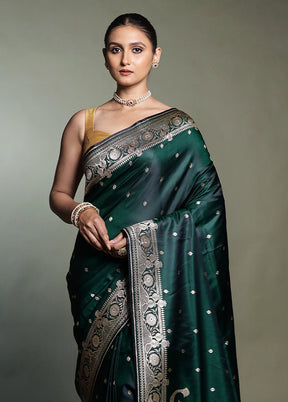 Green Banarasi Silk Saree With Blouse Piece
