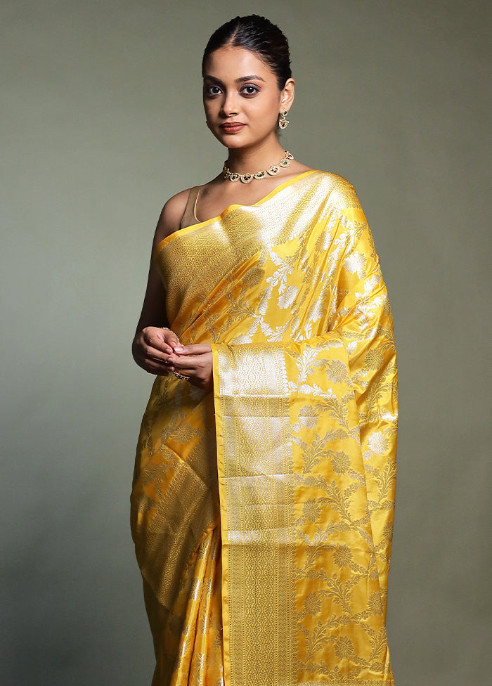 Yellow Kora Silk Saree With Blouse Piece
