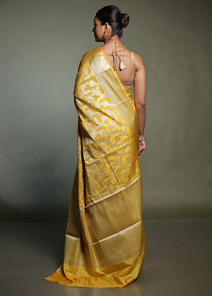 Yellow Kora Silk Saree With Blouse Piece
