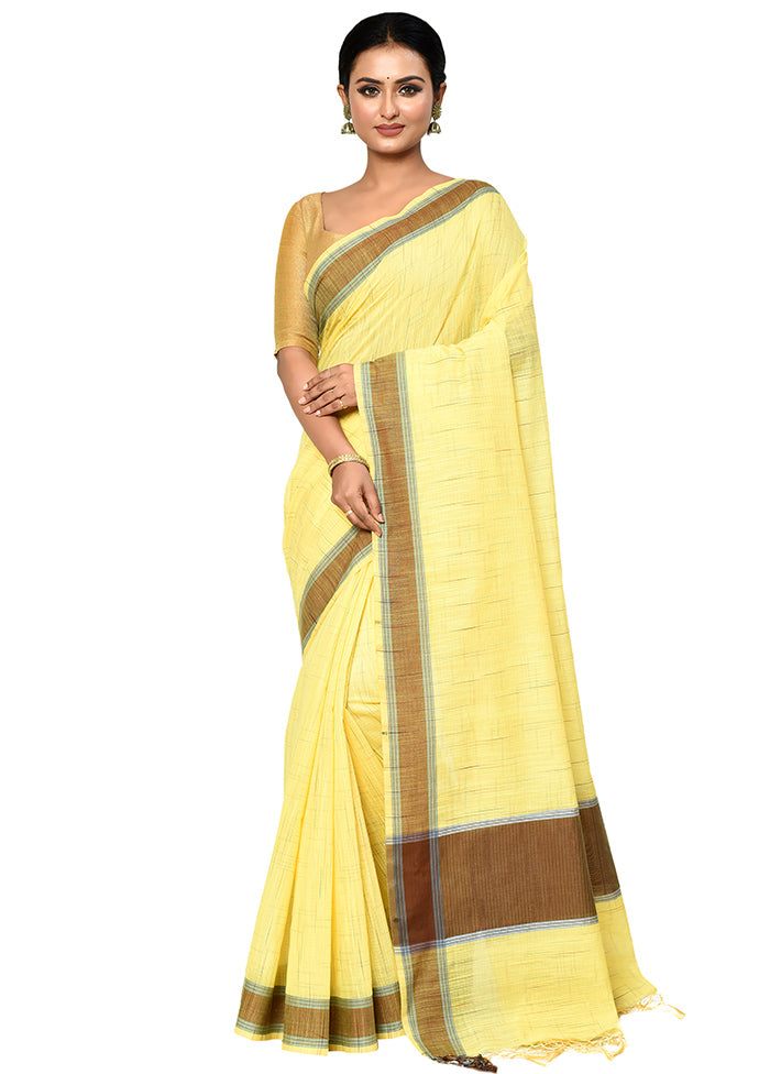 Cream Cotton Saree With Blouse Piece