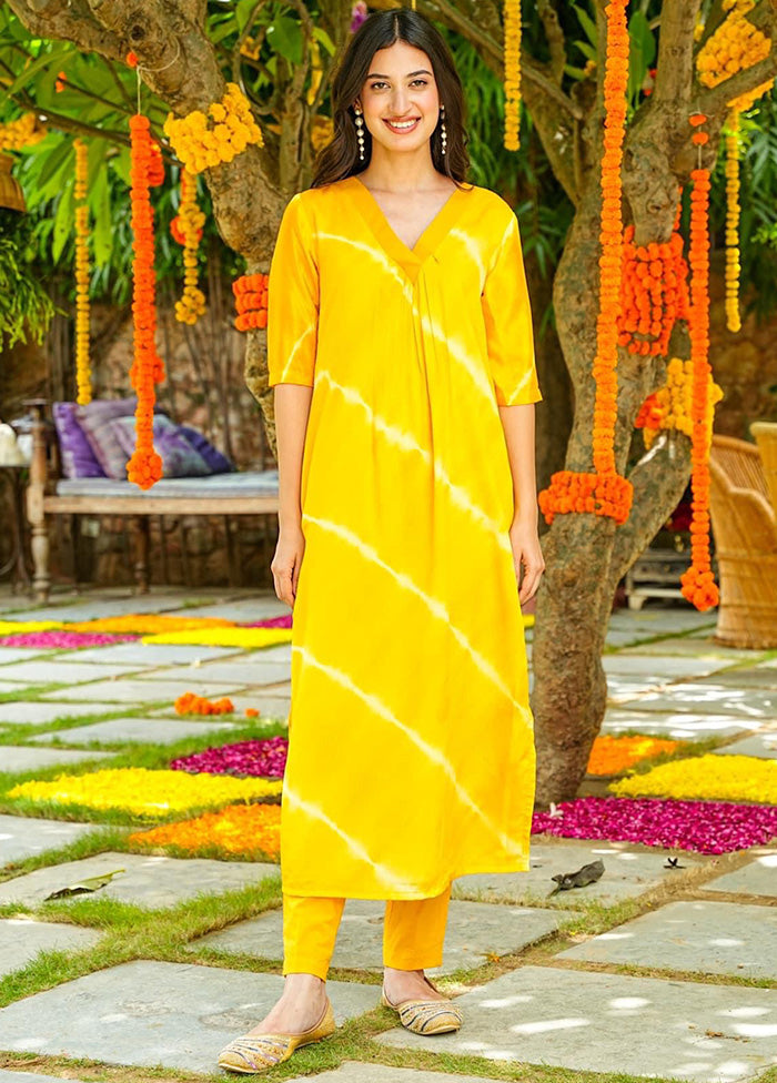 2 Pc Yellow Readymade Silk Kurti Set