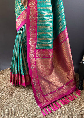 Green Dupion Silk Saree With Blouse Piece