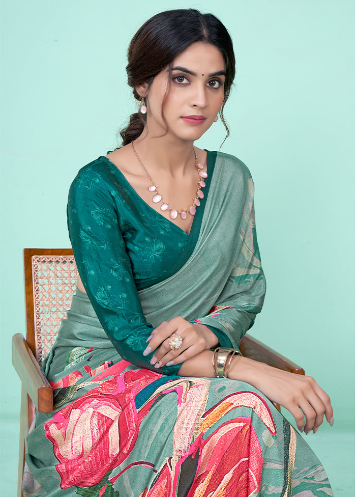 Green Crepe Silk Saree With Blouse Piece