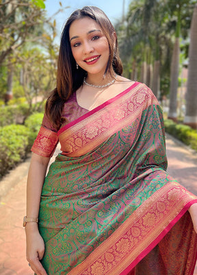 Green Dupion Silk Saree With Blouse Piece