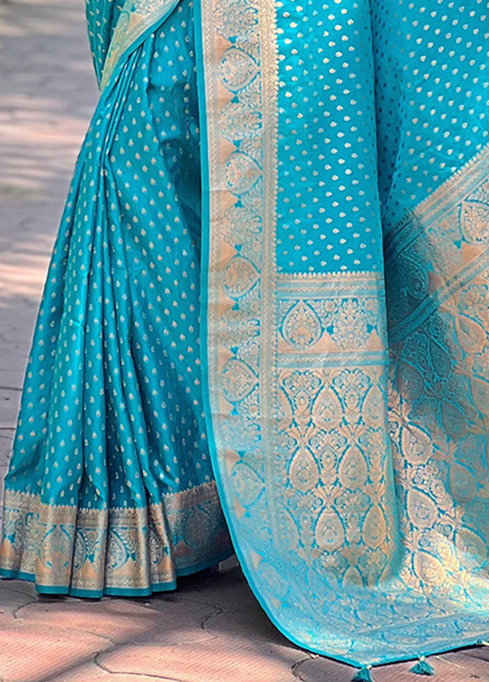 Blue Banarasi Silk Saree With Blouse Piece