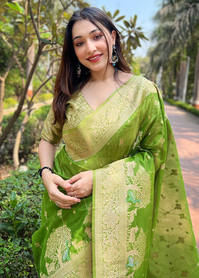 Green Organza Saree With Blouse Piece