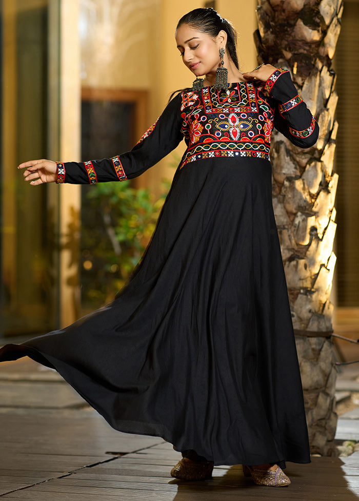 Black Readymade Rayon Kurti