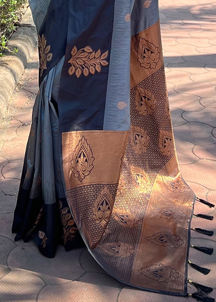 Grey Dupion Silk Saree With Blouse Piece