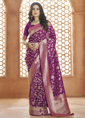 Purple Banarasi Silk Saree With Blouse Piece