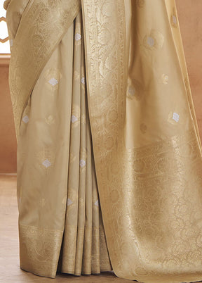 Beige Banarasi Silk Saree With Blouse Piece