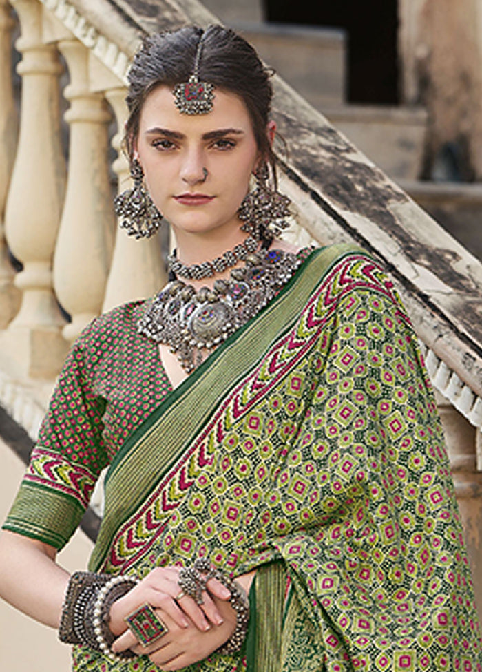 Green Spun Silk Saree With Blouse Piece