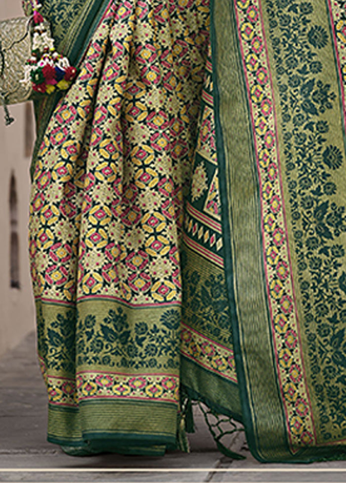 Green Spun Silk Saree With Blouse Piece