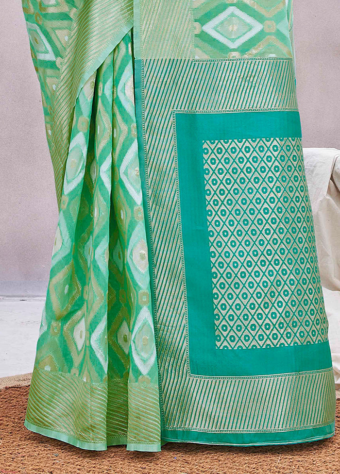 Green Dupion Silk Saree With Blouse Piece