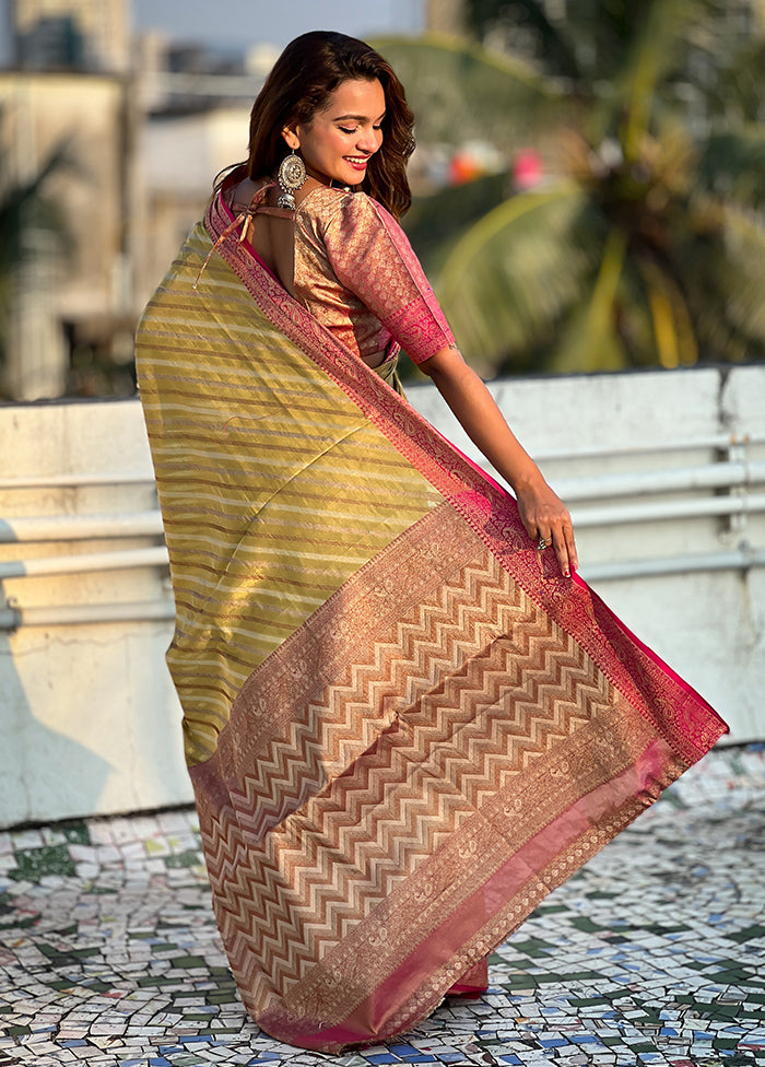 Yellow Spun Silk Saree With Blouse Piece