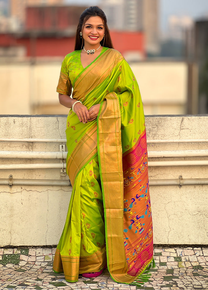 Green Spun Silk Saree With Blouse Piece