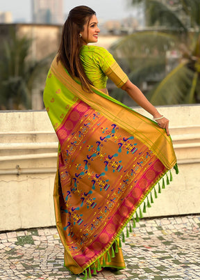 Green Spun Silk Saree With Blouse Piece