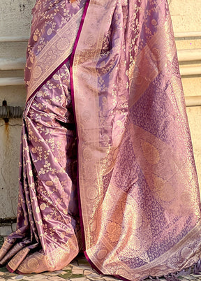 Purple Banarasi Silk Saree With Blouse Piece