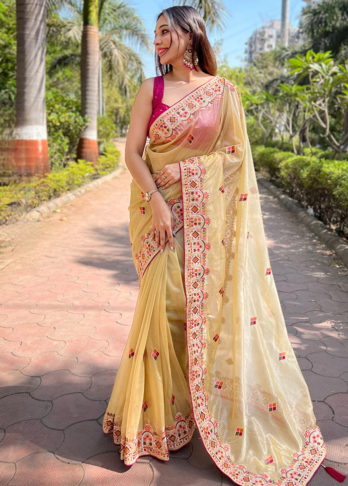 Yellow Spun Silk Saree With Blouse Piece