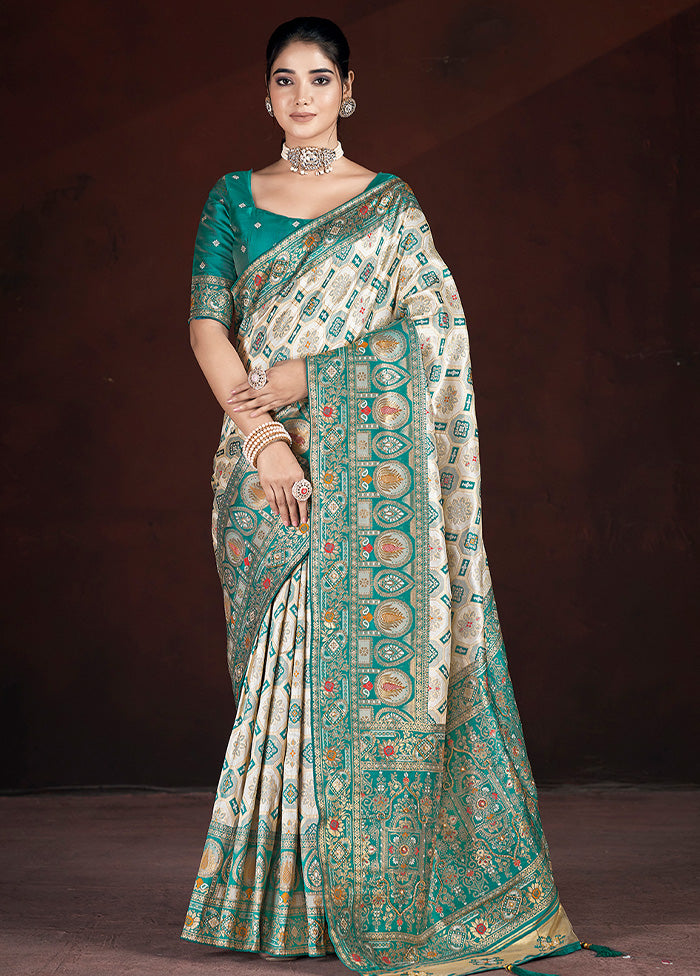 Rama Banarasi Silk Saree With Blouse Piece