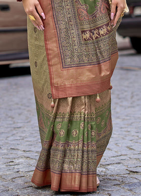 Beige Spun Silk Saree With Blouse Piece