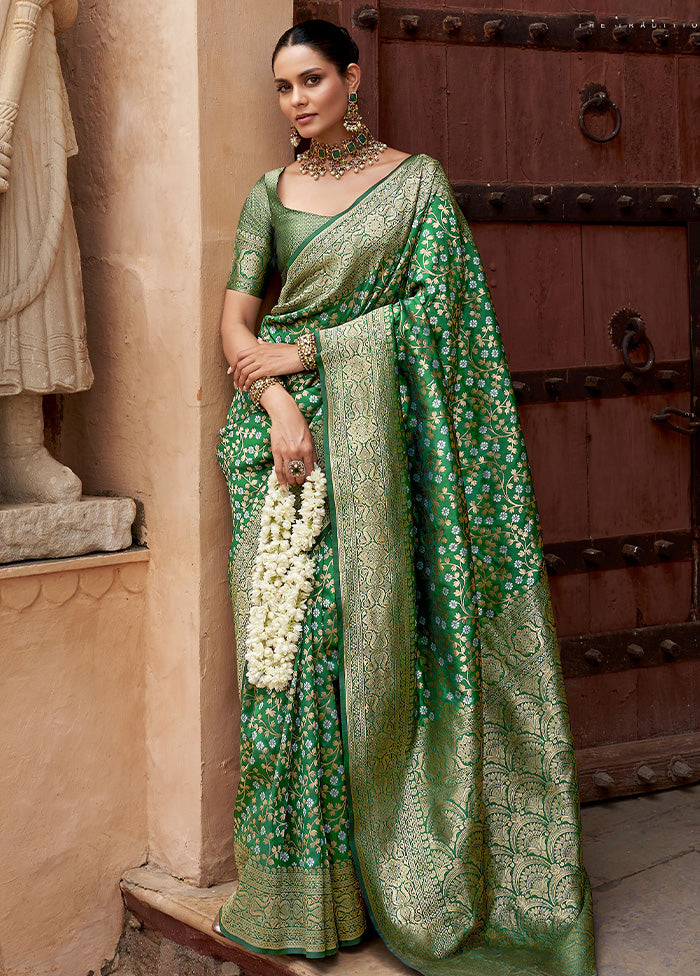 Green Banarasi Silk Saree With Blouse Piece