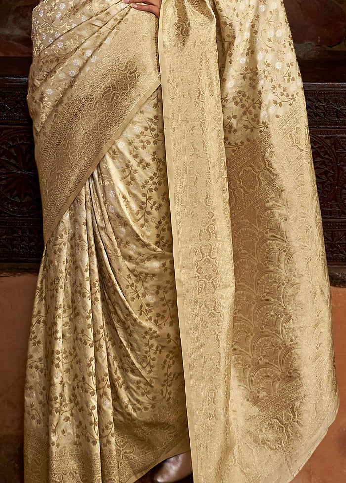 Beige Banarasi Silk Saree With Blouse Piece