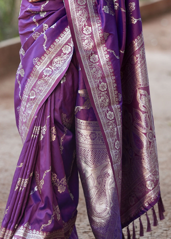 Voilet Banarasi Silk Saree With Blouse Piece