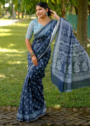 Blue Cotton Saree With Blouse Piece