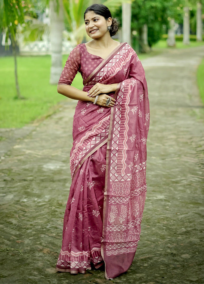 Red Cotton Saree With Blouse Piece