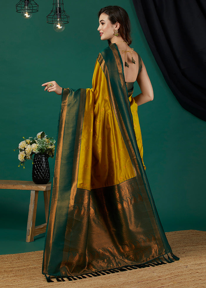 Mustard Banarasi Silk Saree With Blouse Piece