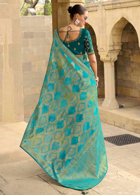 Sea Green Spun Silk Saree With Blouse Piece