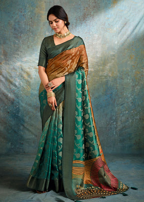 Teal Green Spun Silk Saree With Blouse Piece