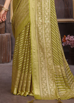 Olive Green Spun Silk Saree With Blouse Piece