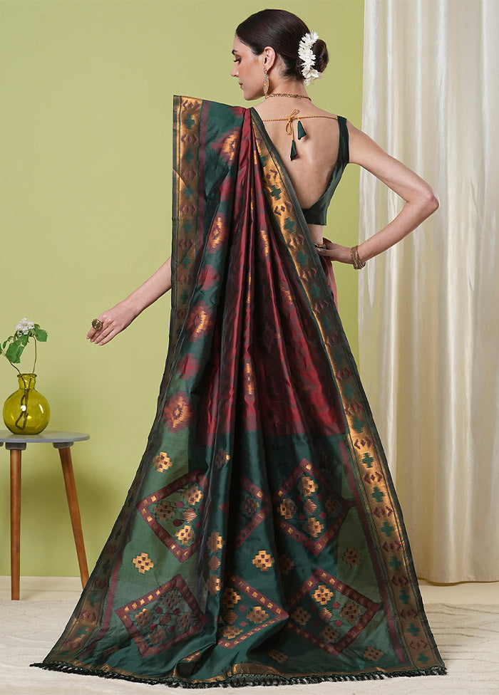 Maroon Banarasi Silk Saree With Blouse Piece