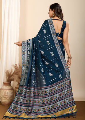 Blue Spun Silk Saree With Blouse Piece