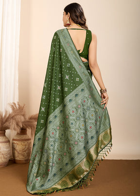 Olive Green Spun Silk Saree With Blouse Piece