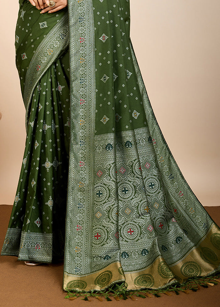 Olive Green Spun Silk Saree With Blouse Piece