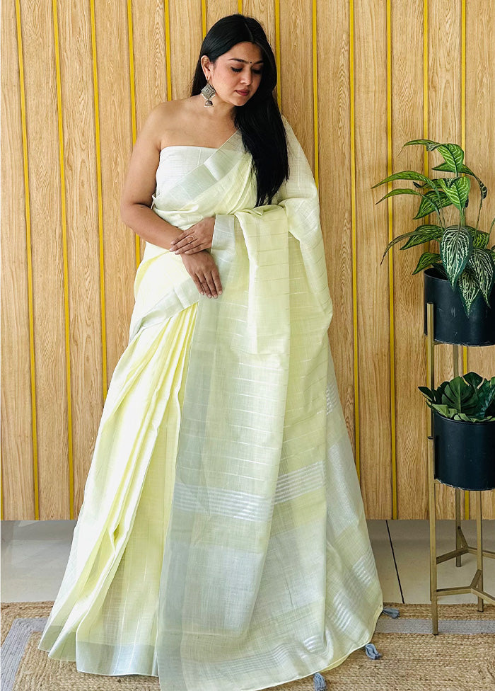 Yellow Linen Silk Saree With Blouse Piece