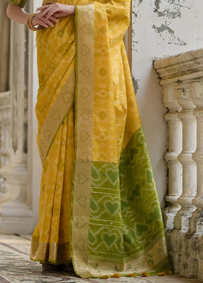 Yellow Spun Silk Saree With Blouse Piece