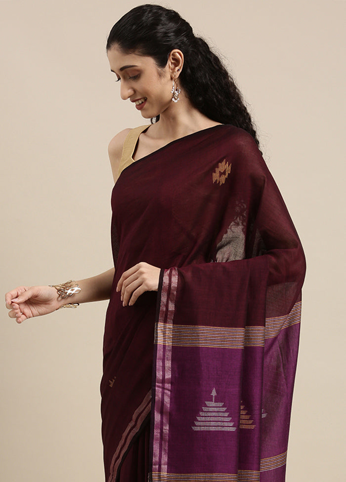 Burgundy Pure Cotton Saree With Blouse Piece