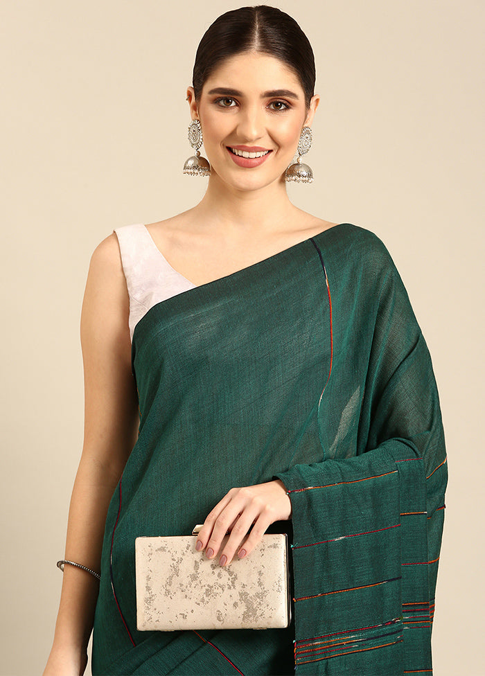 Green Pure Cotton Saree With Blouse Piece