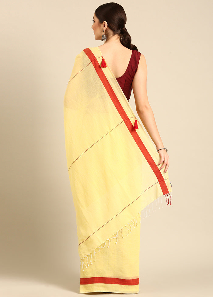 Yellow Pure Cotton Saree With Blouse Piece