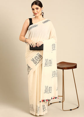 Cream Pure Cotton Saree With Blouse Piece