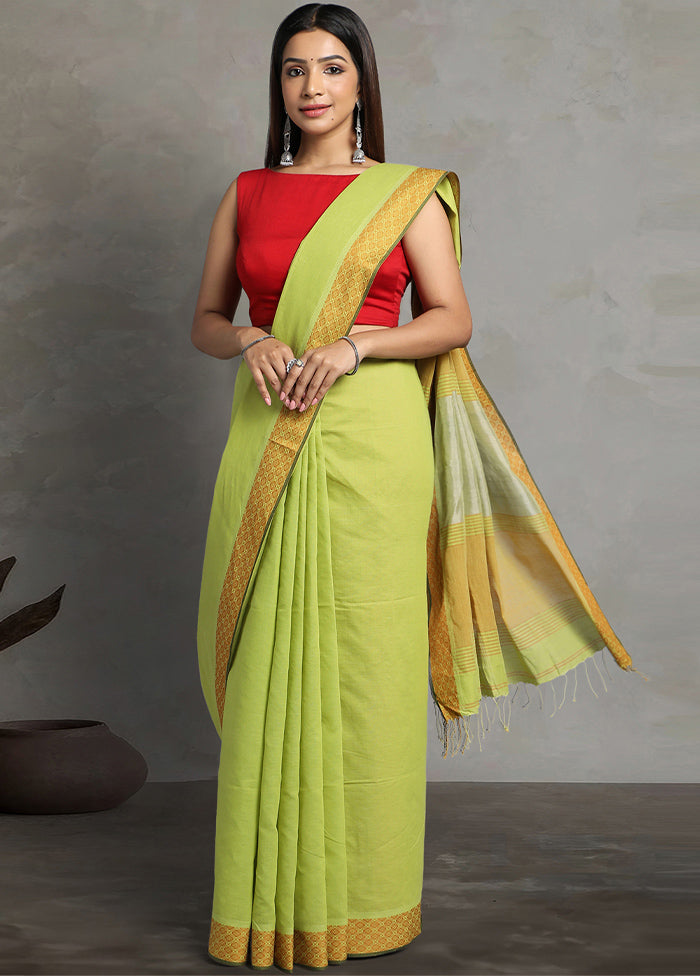 Lime Green Pure Cotton Saree With Blouse Piece
