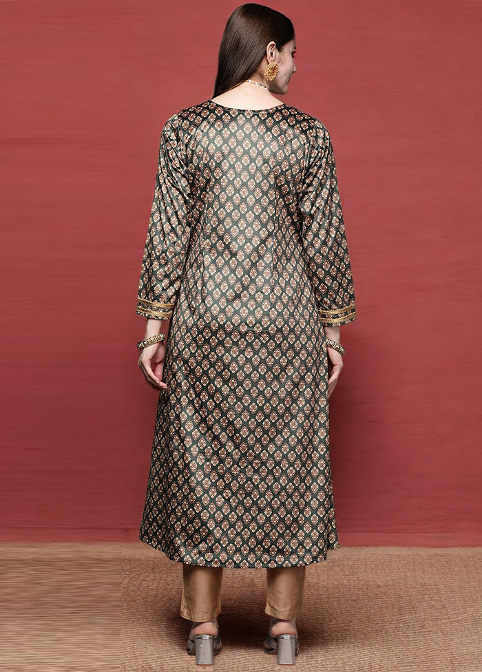 Green Readymade Velvet Kurti