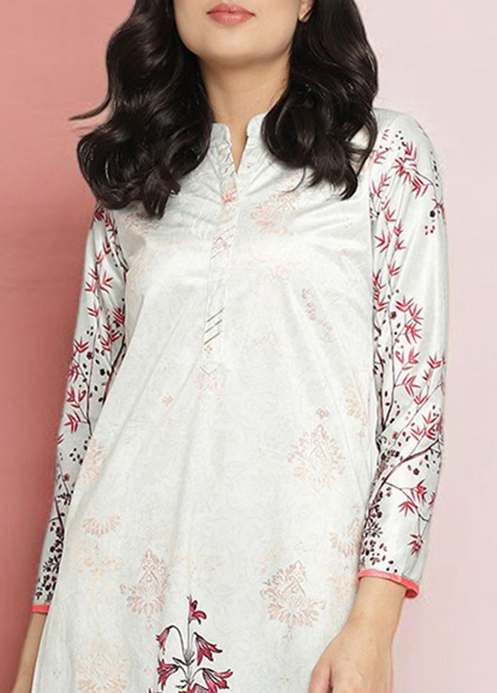 White Readymade Velvet Kurti