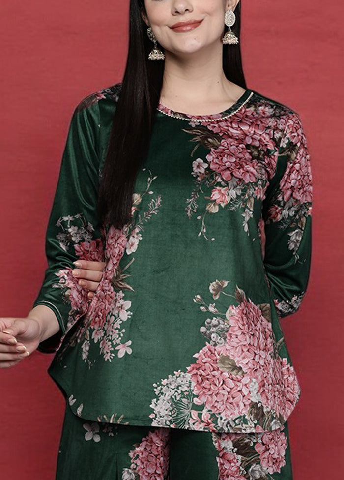 2 Pc Green Readymade Velvet Tunic Set